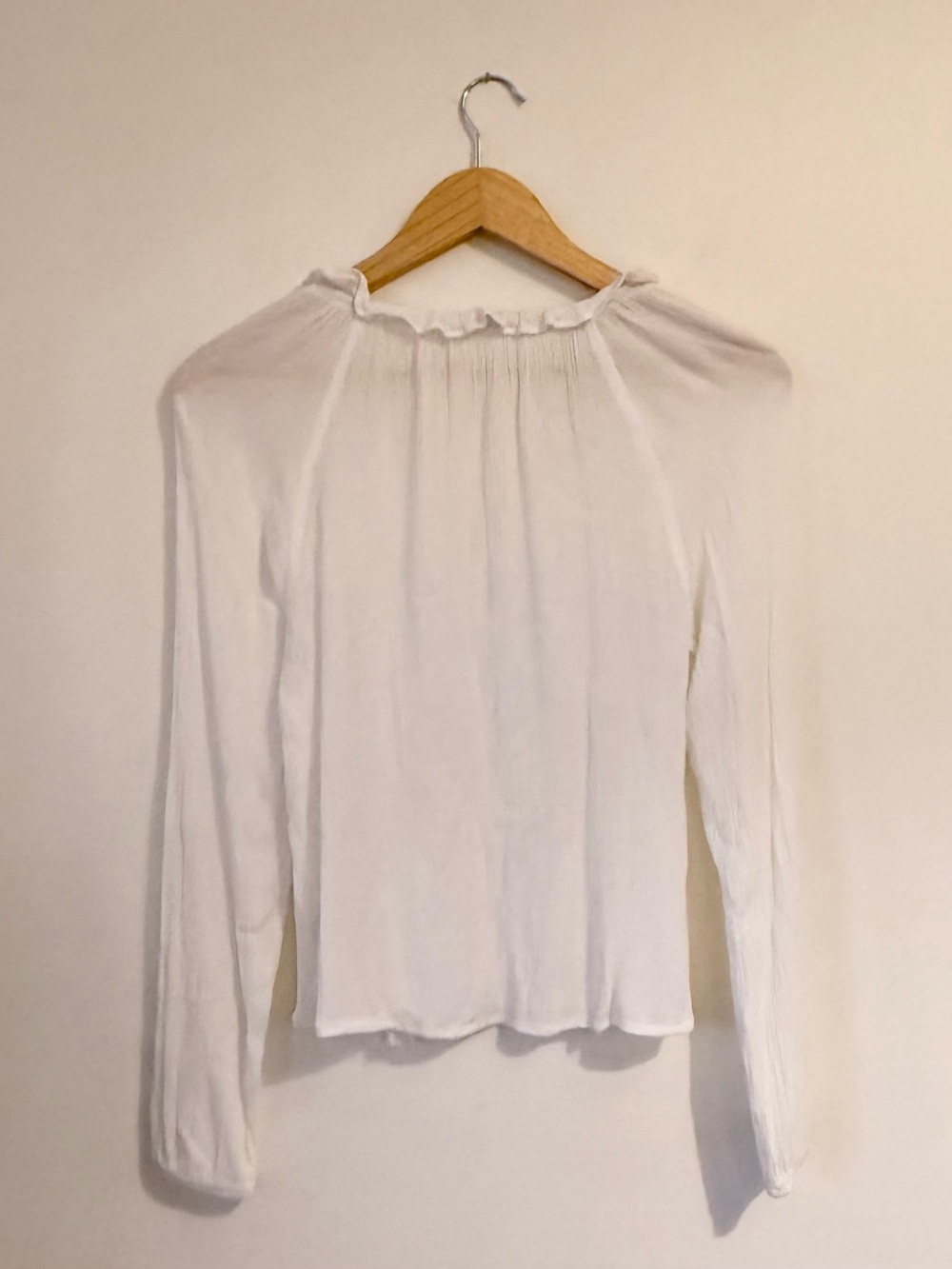 Boho White Ruffled Button-Front Blouse - Picture 7 of 7